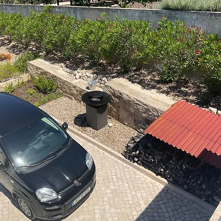 33 Silver Coast * Nadadouro