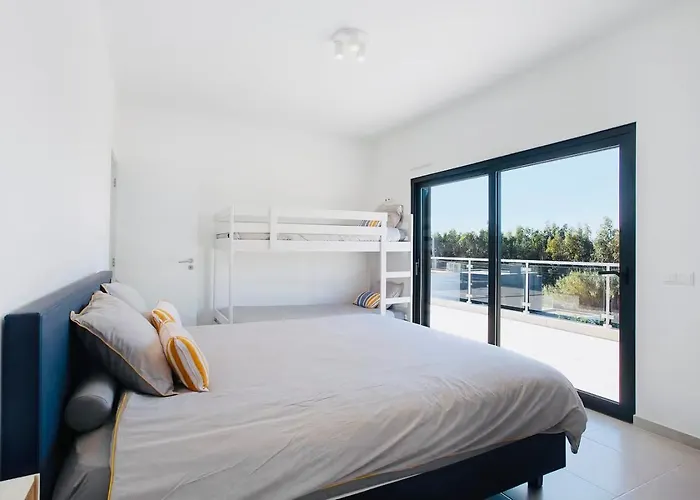 Villa 33 Silver Coast *