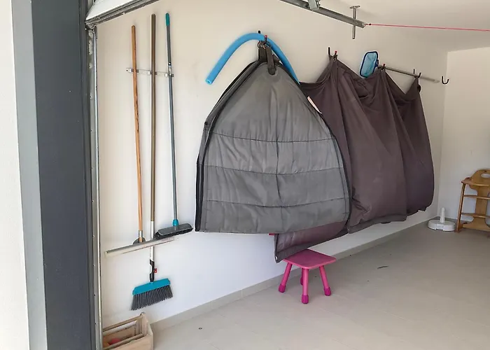 33 Silver Coast Villa