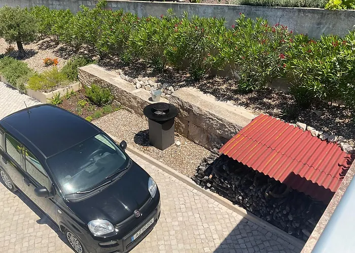 33 Silver Coast * Nadadouro